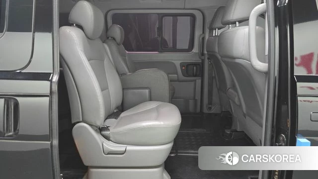 Hyundai The New Grand Starex 2018 Черный из Кореи, фото 2