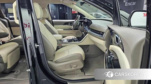 Kia Carnival 4th generation 2021 Черный из Кореи, фото 2