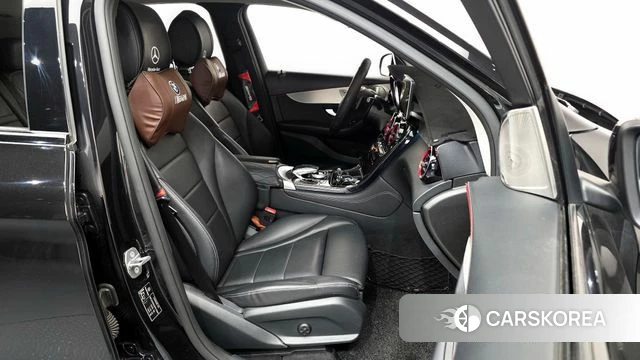 Mercedes-Benz GLC-Class X253 2018 Черный из Кореи, фото 2