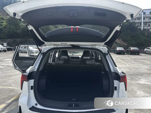 Chang'an CS75 PLUS 2023 Белый из Китая, фото 2