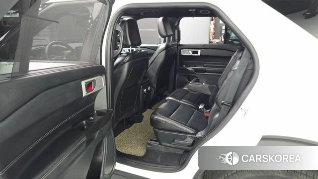 Ford Explorer 6th Generation 2020 Белый из Кореи, фото 2