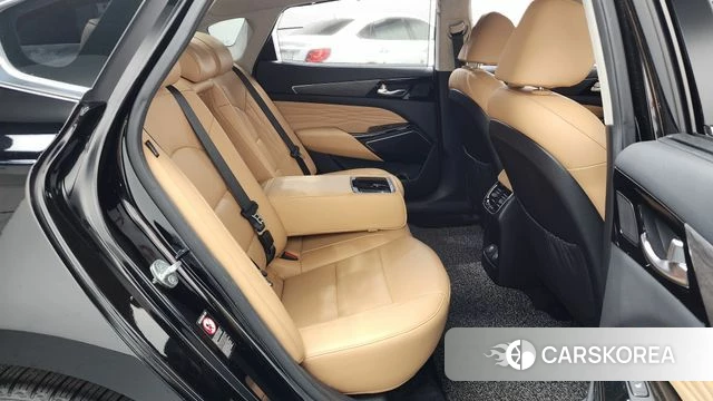 Kia K7 Premier 2021 Черный из Кореи, фото 2
