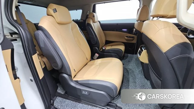 Kia Carnival 4th generation 2023 Белый из Кореи, фото 2