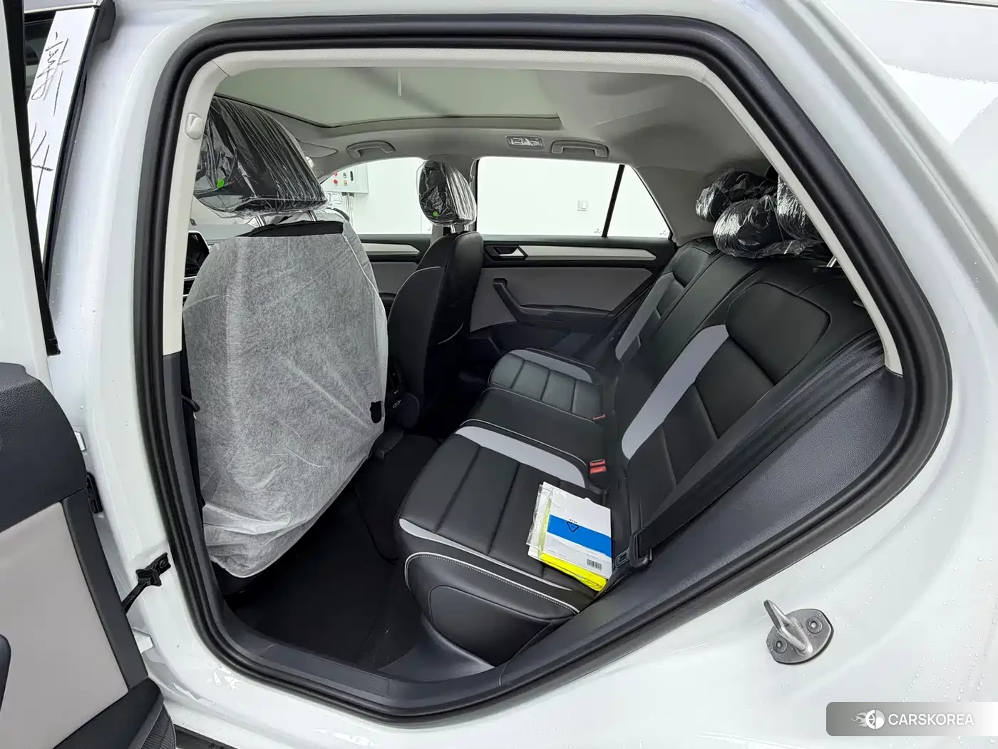 Volkswagen T-Roc 2026 Белый из Китая, фото 2