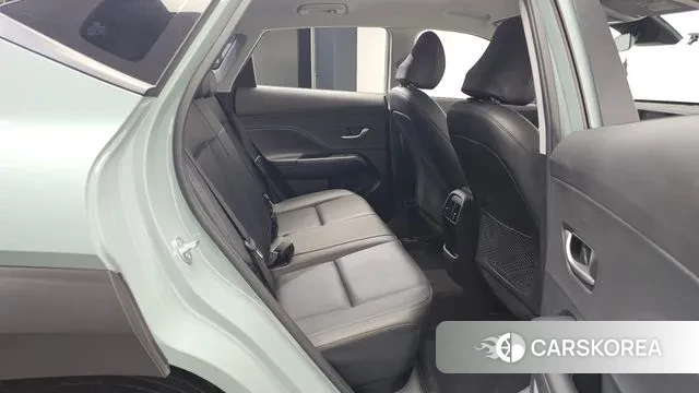 Hyundai Kona (SX2) 2024 Цвет галактики из Кореи, фото 2