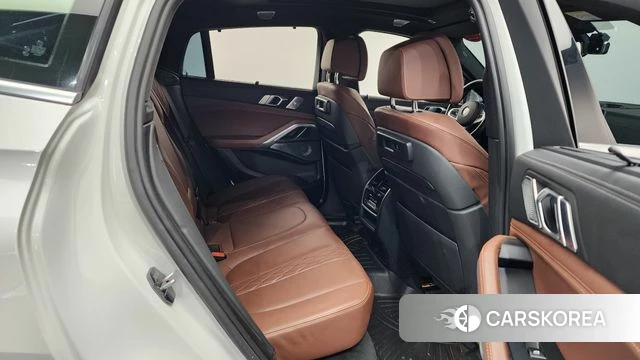 BMW X6 (G06) 2020 Белый из Кореи, фото 2