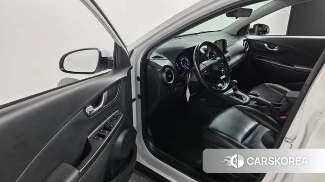 Hyundai The New Kona 2021 Белый из Кореи, фото 2