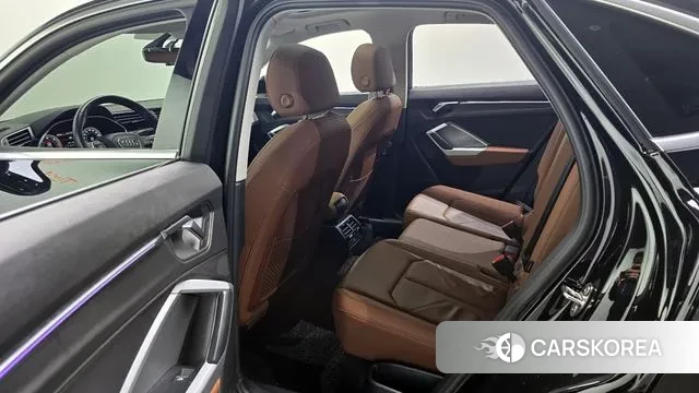 Audi Q3 (F3) 2020 Черный из Кореи, фото 2