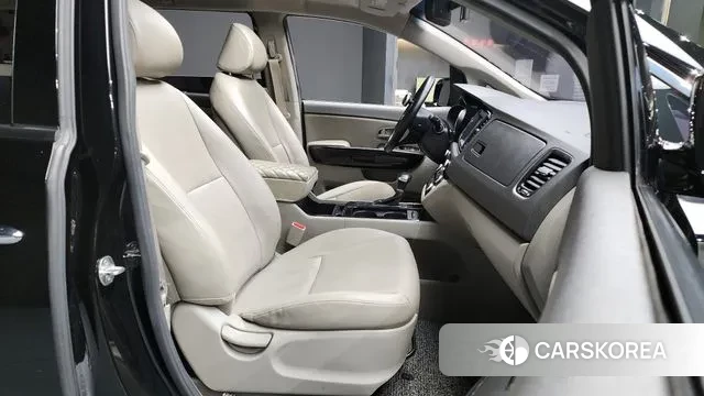 Kia All New Carnival 2018 Черный из Кореи, фото 2