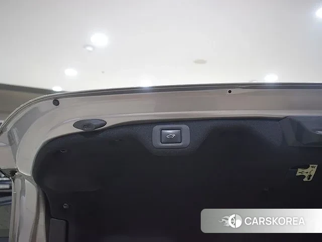 Lexus ES300h 7th generation 2021 Песочный из Кореи, фото 2