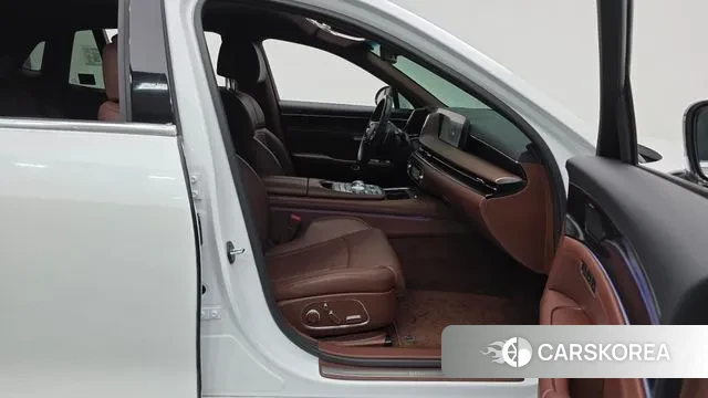 Genesis G90 (RS4) 2022 Белый из Кореи, фото 2