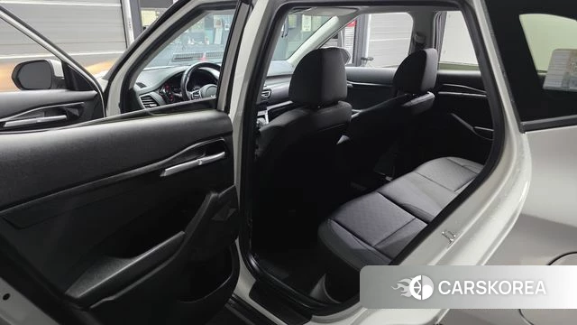 Kia Seltos 2022 Белый из Кореи, фото 2
