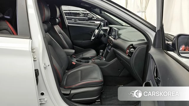 Hyundai Kona 2018 Белый из Кореи, фото 2