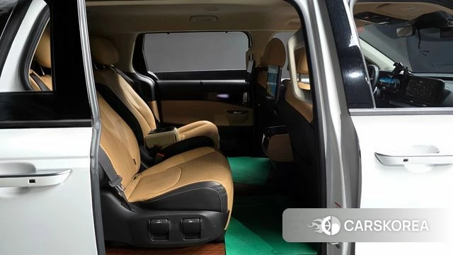 Kia Carnival 4th generation 2020 Белый из Кореи, фото 2