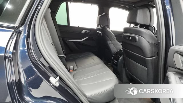 BMW X5 (G05) 2023 Черный из Кореи, фото 2