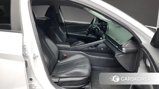 Hyundai Avante (CN7) 2023 Белый из Кореи, фото 2