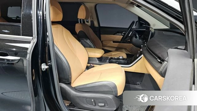 Kia Carnival 4th generation 2022 Черный из Кореи, фото 2