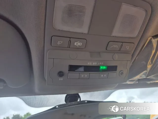 Hyundai The New Grand Starex 2019 Желтый из Кореи, фото 2