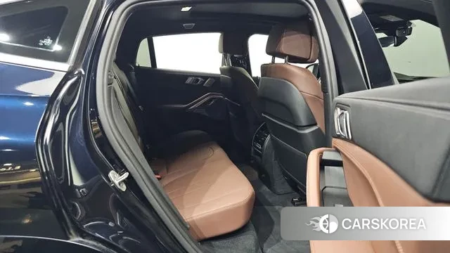 BMW X6 (G06) 2021 Черный из Кореи, фото 2