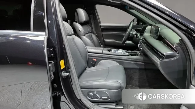 Genesis G90 (RS4) 2024 Черный из Кореи, фото 2