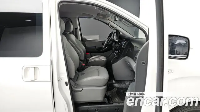 Hyundai The New Grand Starex 2018 Белый из Кореи, фото 2