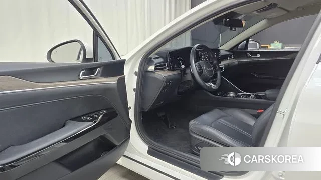 Kia K5 3rd generation 2022 Белый из Кореи, фото 2