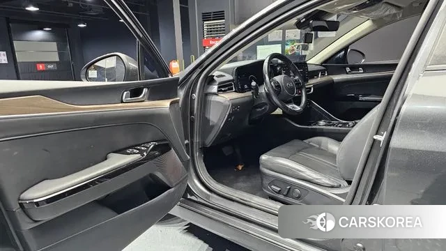 Kia K5 3rd generation 2021 Серый из Кореи, фото 2