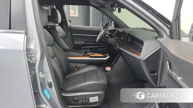 Ssangyong Torres EVX 2024 Серебряный из Кореи, фото 2