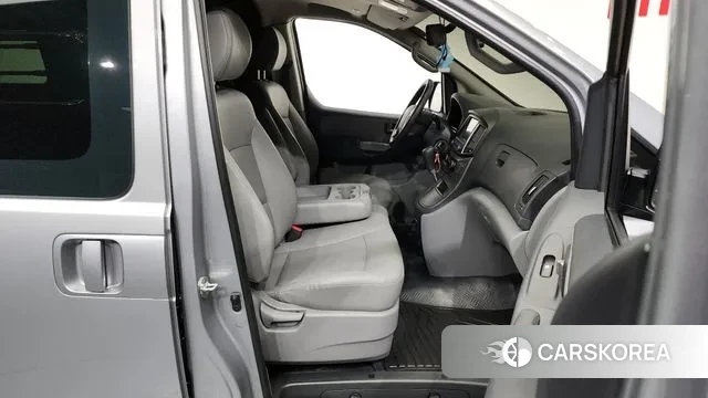 Hyundai The New Grand Starex 2020 Серебряный из Кореи, фото 2