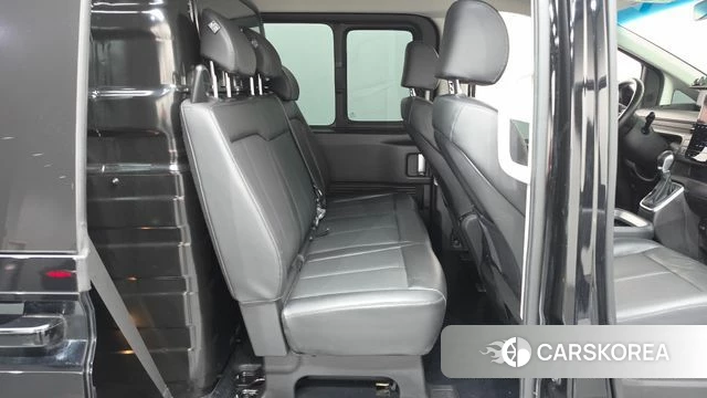 Hyundai Staria 2021 Черный из Кореи, фото 2