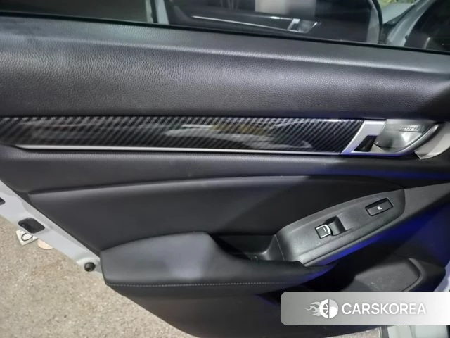 Honda Accord 10th Generation 2018 Белый из Кореи, фото 2