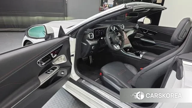 Mercedes-Benz CLE-Class C236 2025 Белый из Кореи, фото 2