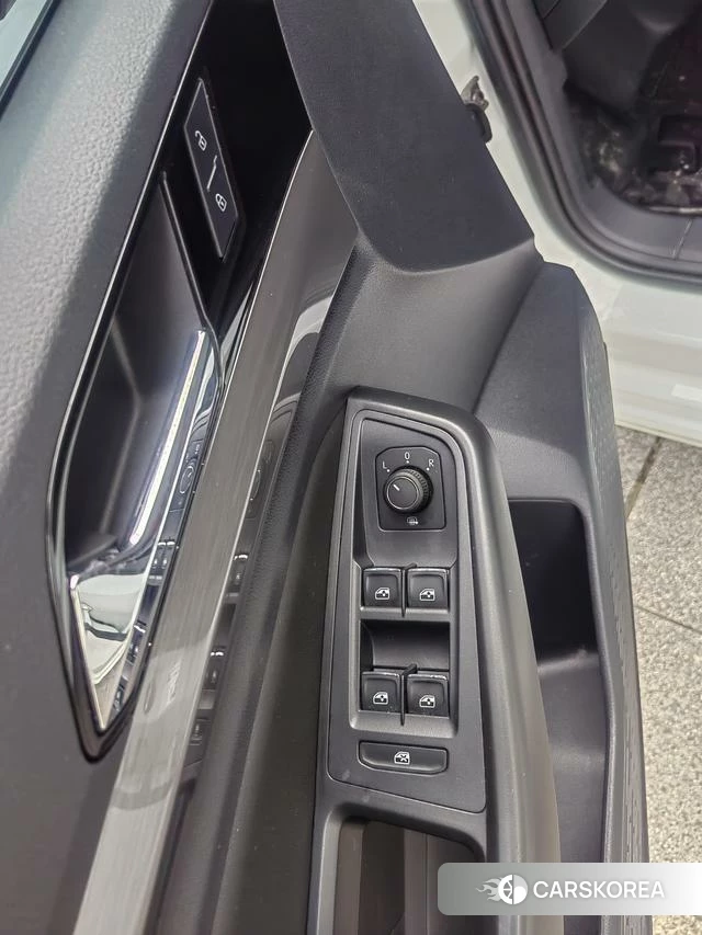 Volkswagen Bora 2022 Белый из Китая, фото 2