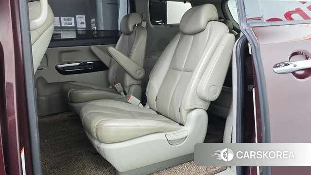 Kia The New Carnival 2019 Коричневый из Кореи, фото 2
