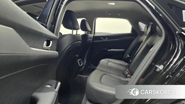 Kia K5 3rd generation 2023 Черный из Кореи, фото 2