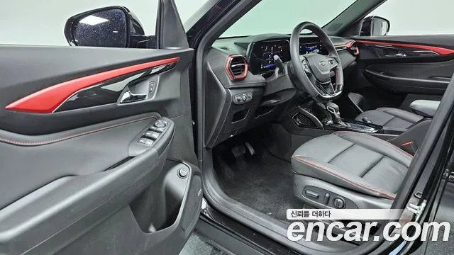 Chevrolet (GM Daewoo) The New Trail Blazer 2024 Черный из Кореи, фото 2
