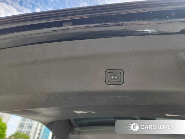 Cadillac Escalade 5th Generation 2023 Черный из Кореи, фото 2