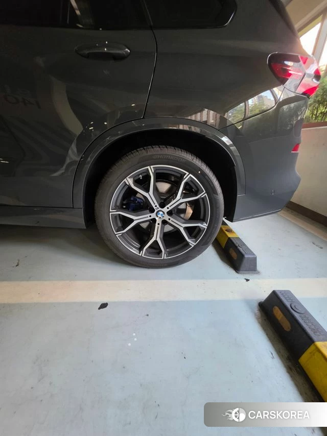 BMW X5 (G05) 2025 Серый из Кореи, фото 2