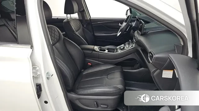 Hyundai The New Santa Fe 2023 Белый из Кореи, фото 2