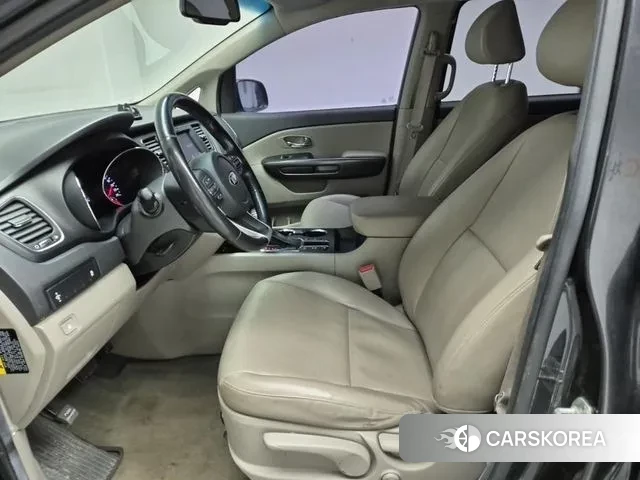 Kia The New Carnival 2018 Серый из Кореи, фото 2