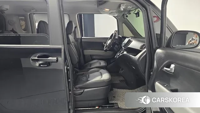 Kia The New Kia Ray 2023 Черный из Кореи, фото 2