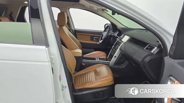 Land Rover Discovery Sports 2019 Белый из Кореи, фото 2