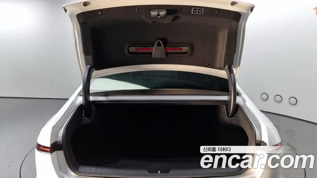 Hyundai Grandeur Hybrid (GN7) id 2674640 из Кореи 2