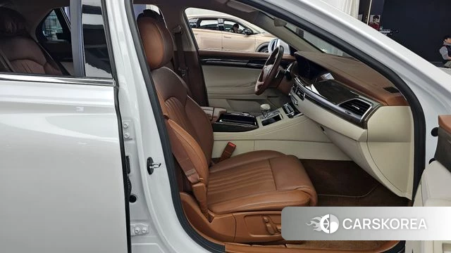 Genesis G90 2021 Белый из Кореи, фото 2