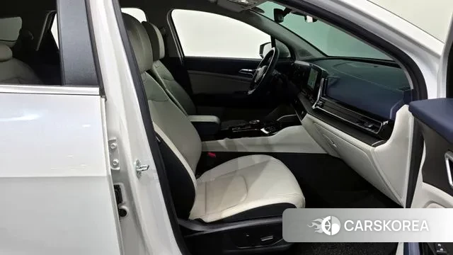 Kia Sportage 5th Generation 2021 Белый из Кореи, фото 2