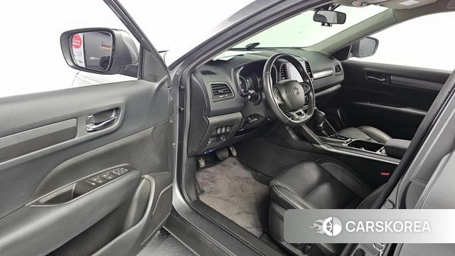 Renault Korea (Samsung) The New QM6 2024 Серебристо-серый из Кореи, фото 2