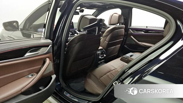 BMW 5 Series (G30) 2023 Синий из Кореи, фото 2