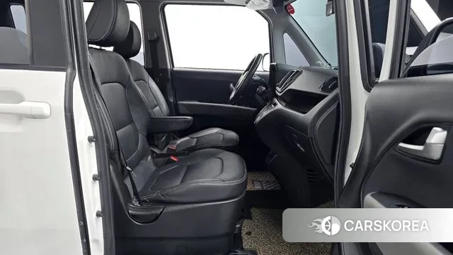 Kia The New Kia Ray 2023 Белый из Кореи, фото 2