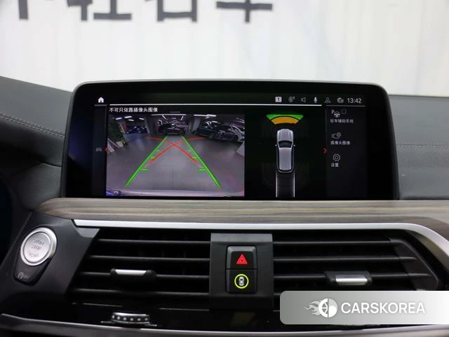 BMW X3 2021 Белый из Китая, фото 2