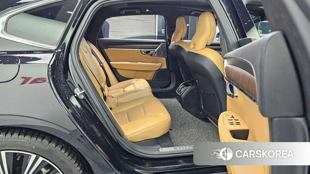Volvo S90 2022 Черный из Кореи, фото 2